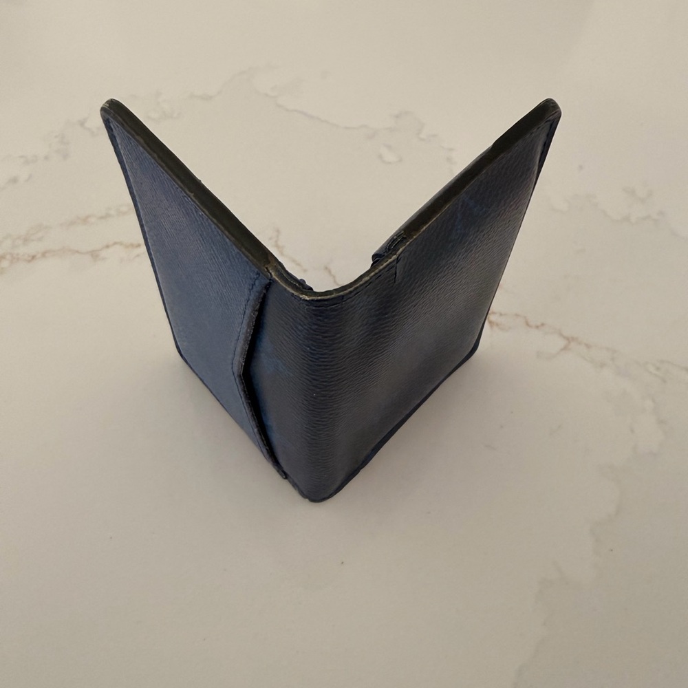 Louis Vuitton Black and Blue Monogram Card Holder - Picture 7 of 8